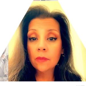 Meet your Posher, Tina